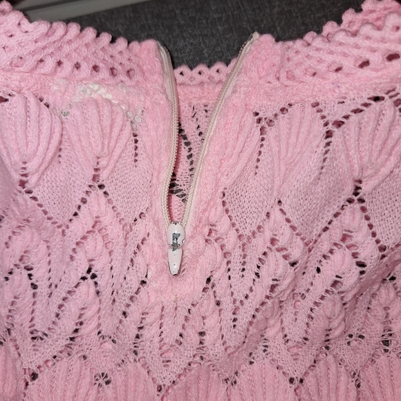 Keynote Vintage Pink Acrylic Top - Picture 6 of 6